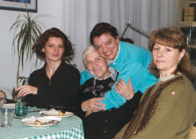 Caludia Gina S Maria